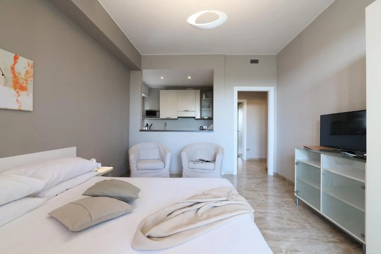 Contempora Apartments - Elvezia 8 - E53 Milan 0*,  Italy